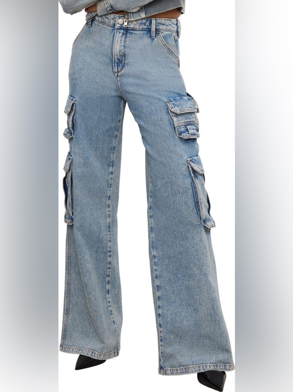 NWT Good American Light Blue Wide-Leg Cargo Jeans